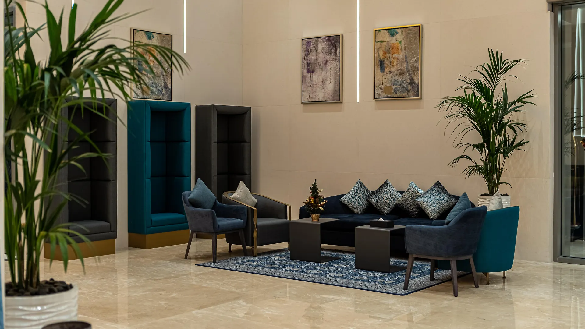 Suha Mina Rashid Hotel Apartments Dubai
